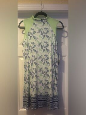 NWT Women’s Talbots Tee‎ TIME Golf Active Wear Floral Dress Performance Green L.